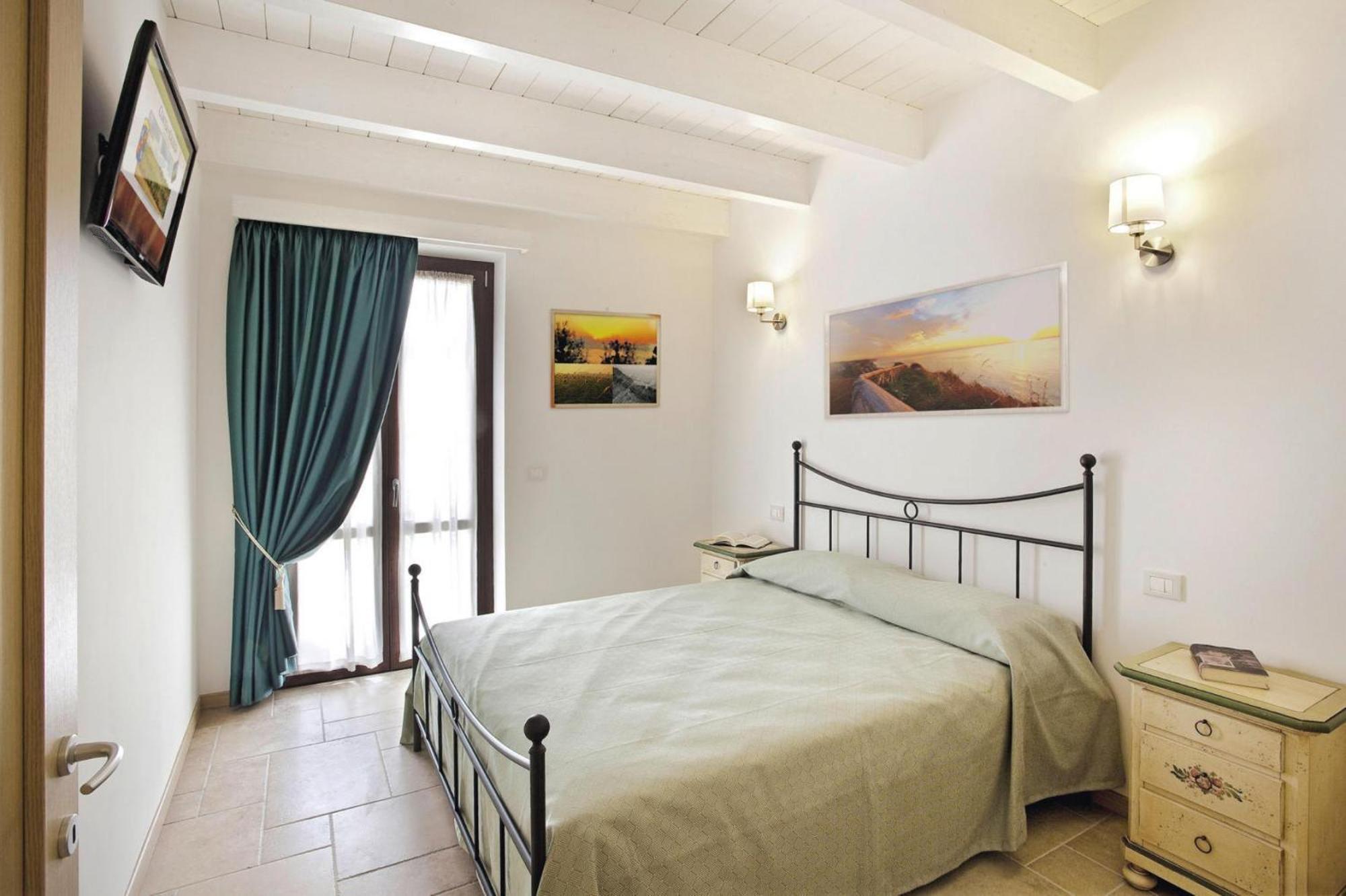Holiday Resort Contea Dei Ciliegi Pedaso Εξωτερικό φωτογραφία
